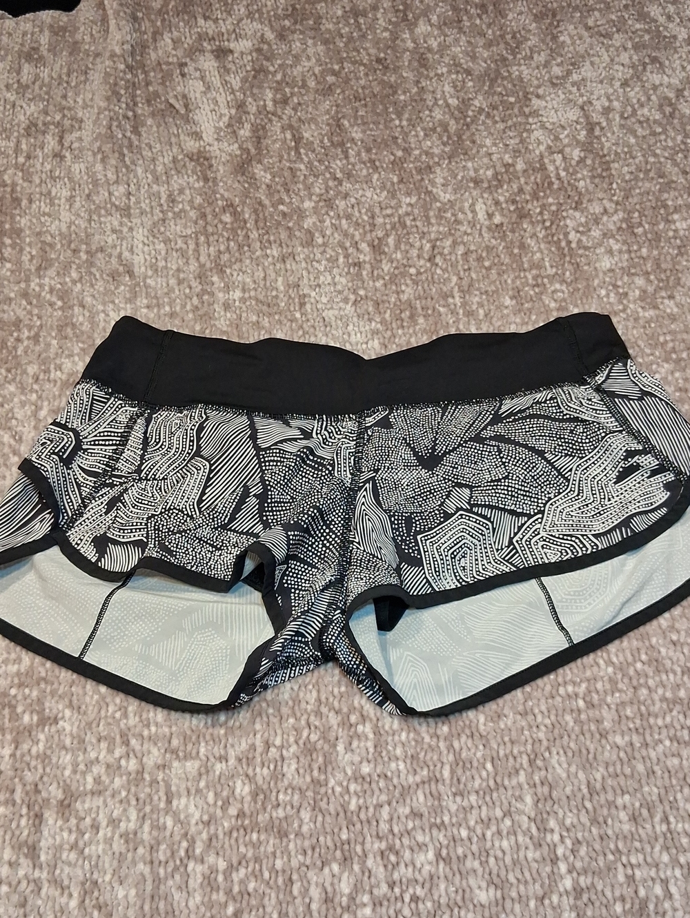 lululemon athletica Black & White Patterned Athletic Shorts